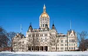 Image-of-ct-state-capitol-in-winter
